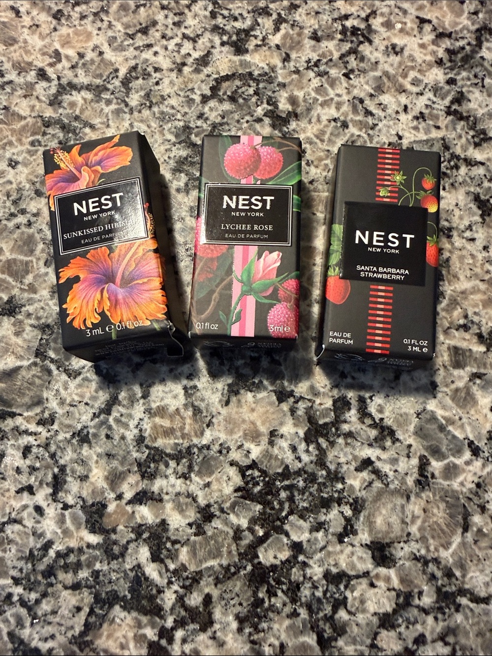 Nest roll on perfumes